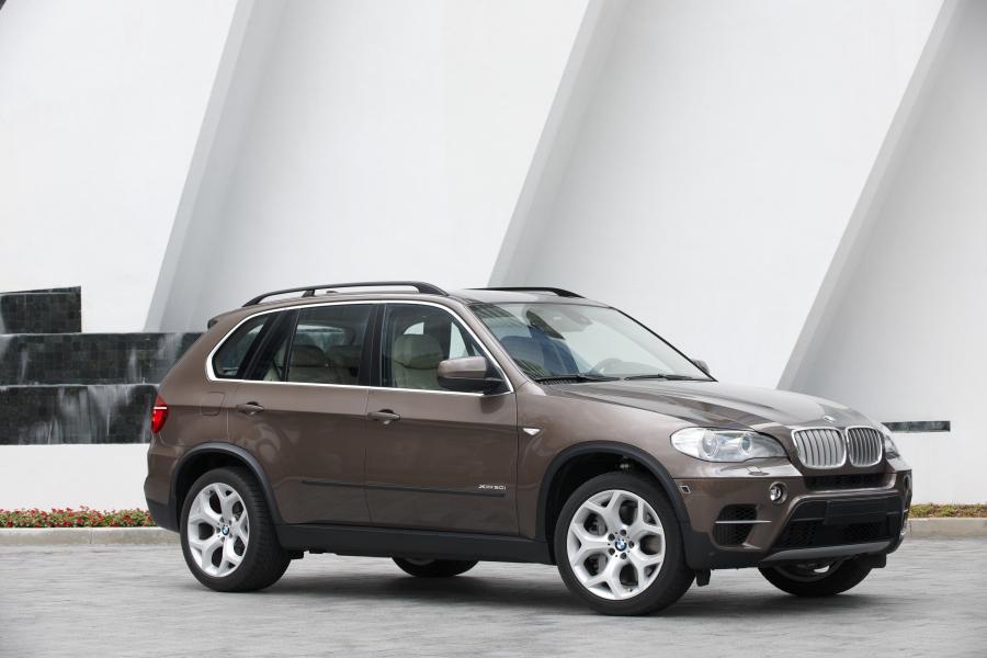  BMW X5 xDrive 5.0i 2010 года  (фото 126 из 142)
